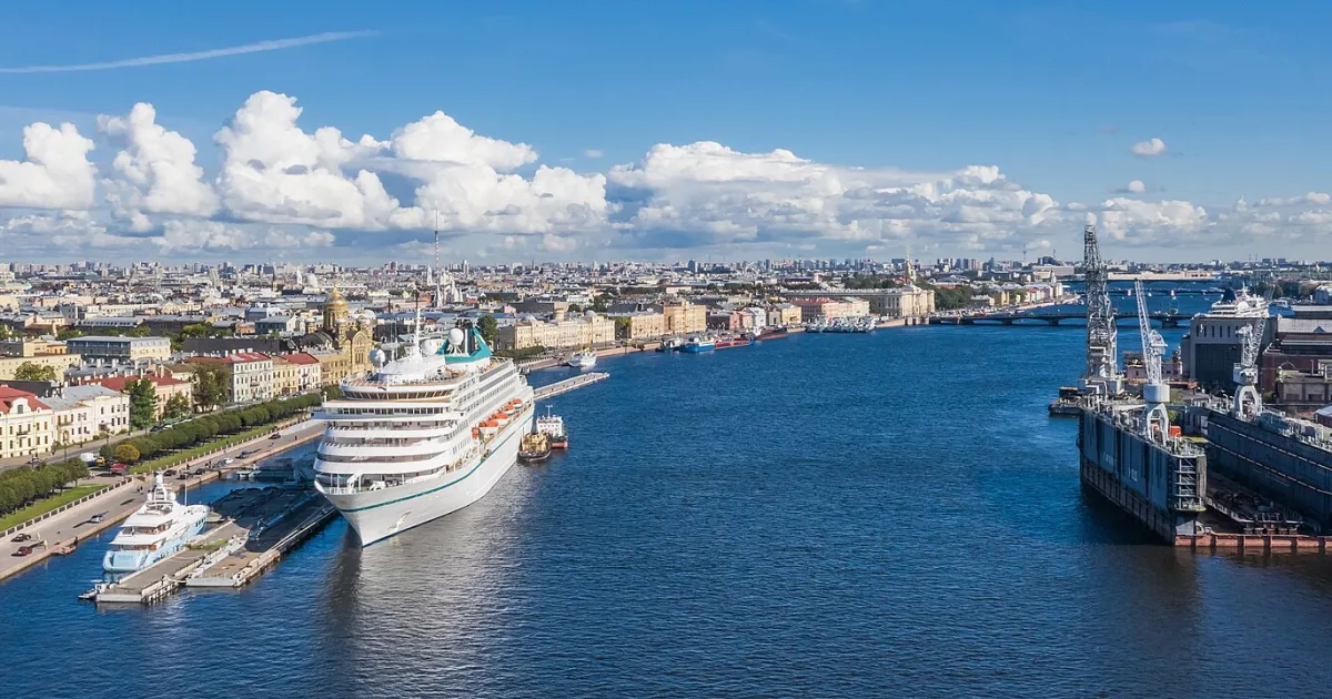 Москва — Санкт-Петербург: деловой перелёт